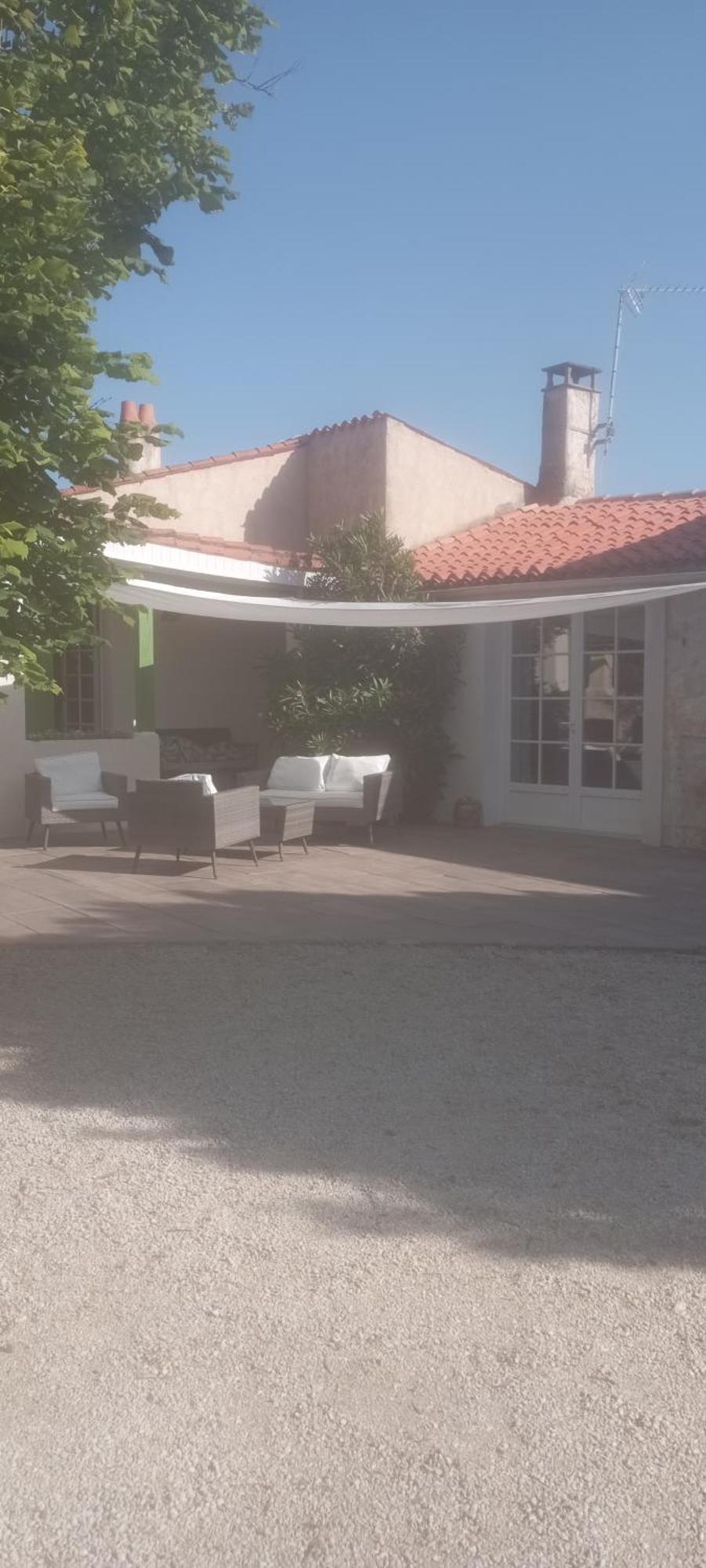 Chre Cathy Et Jean Loup Hotel Le Port-des-Barques Luaran gambar