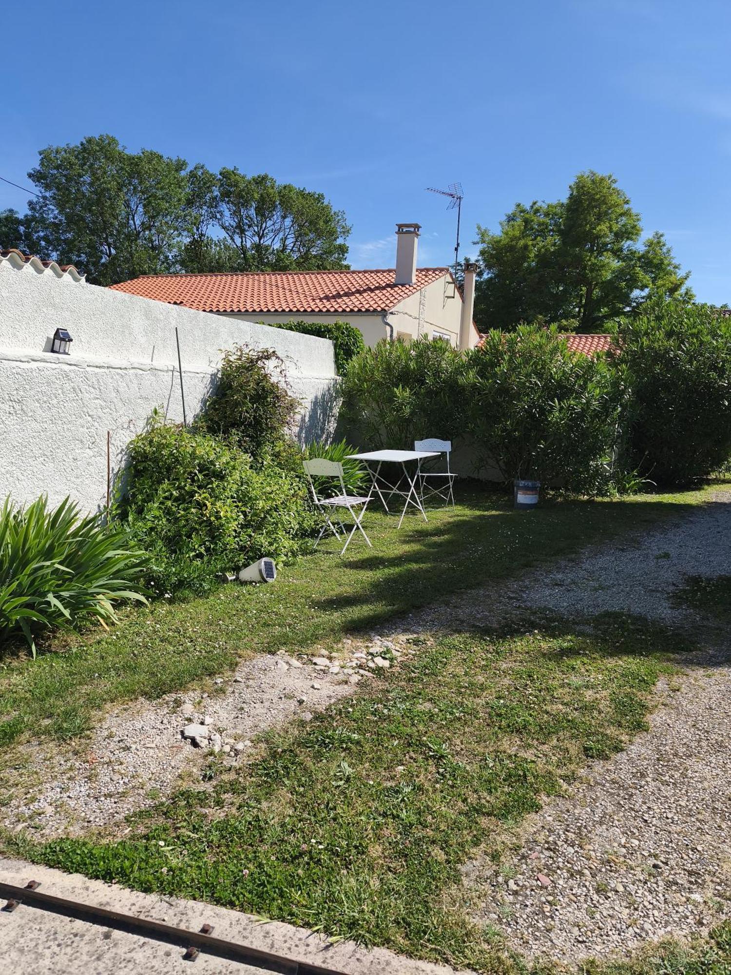 Chre Cathy Et Jean Loup Hotel Le Port-des-Barques Luaran gambar